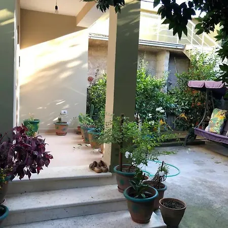 Affittacamere Comfy House 5 Minutes From City Center